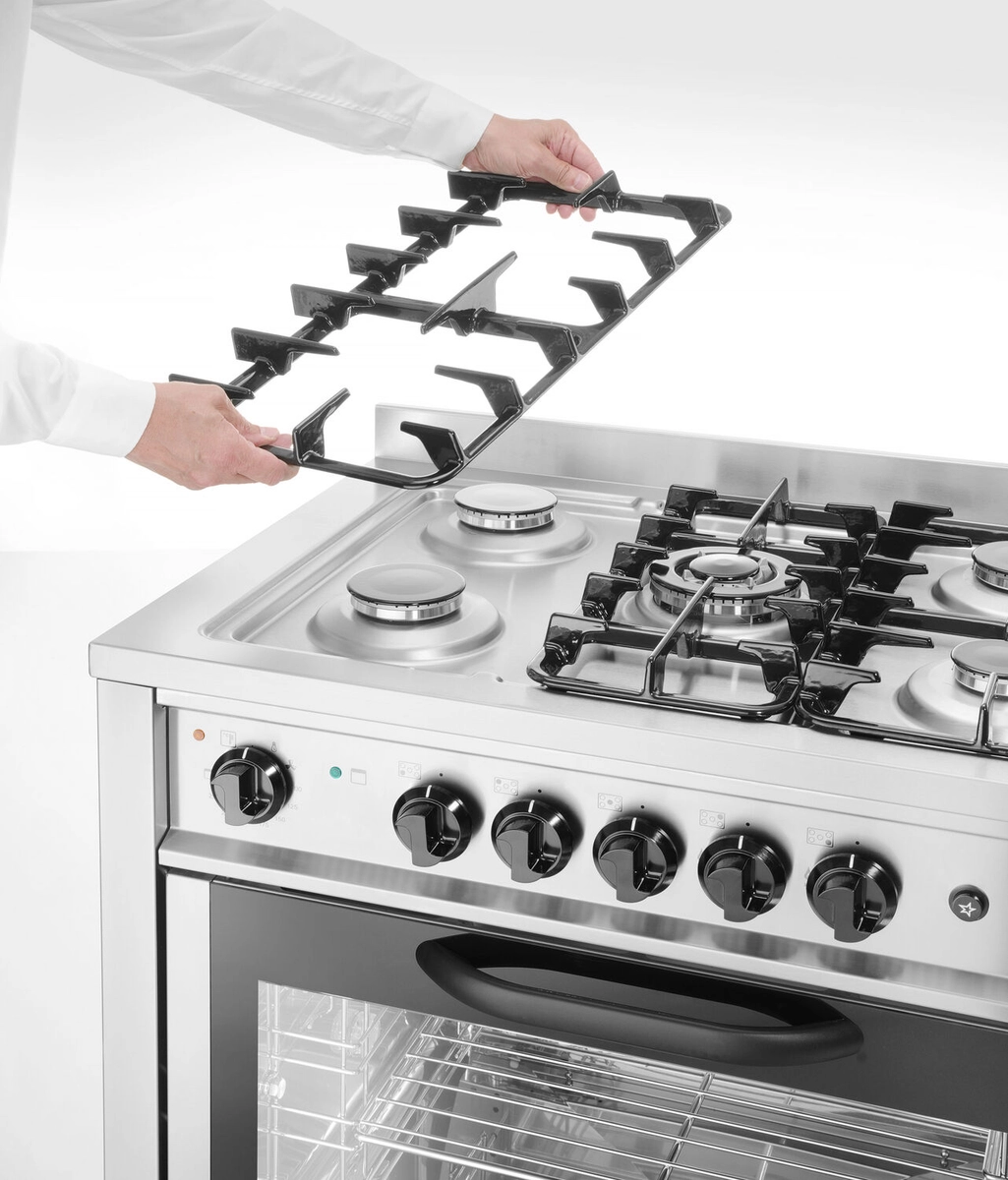 Cucina a gas con 5 fuochi, forno elettrico + grill GN 1/1 | Hendi 225707