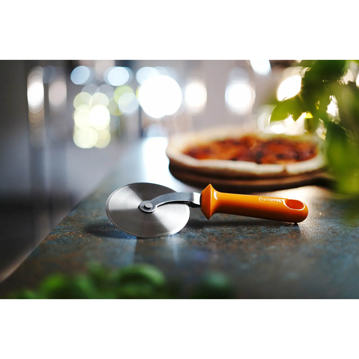 Rotella per pizza - 240 mm | Hendi 618127