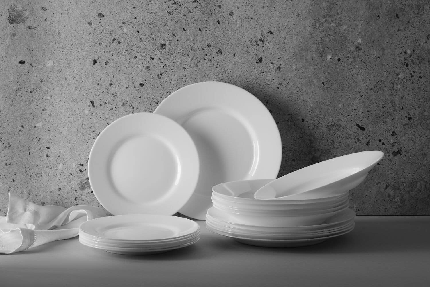 Set di piatti in vetro temperato - 18 pz | Hendi 795224