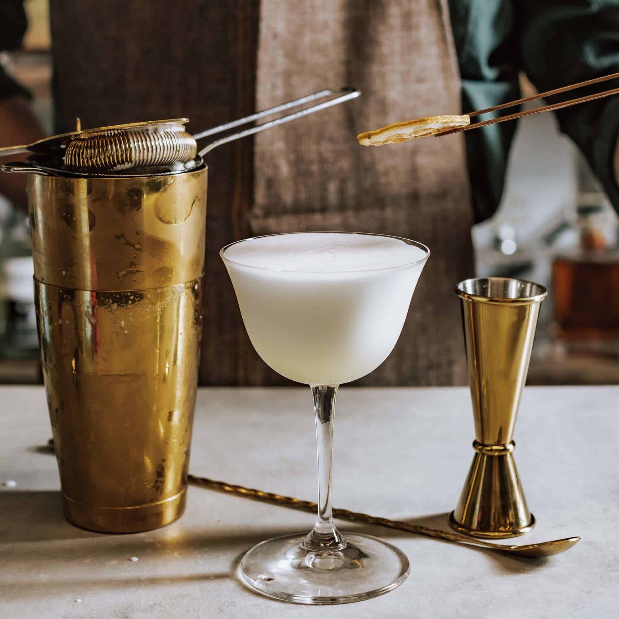 Colino da bar classico Hawthorne con molla - placcato oro - 155 mm | BarFly