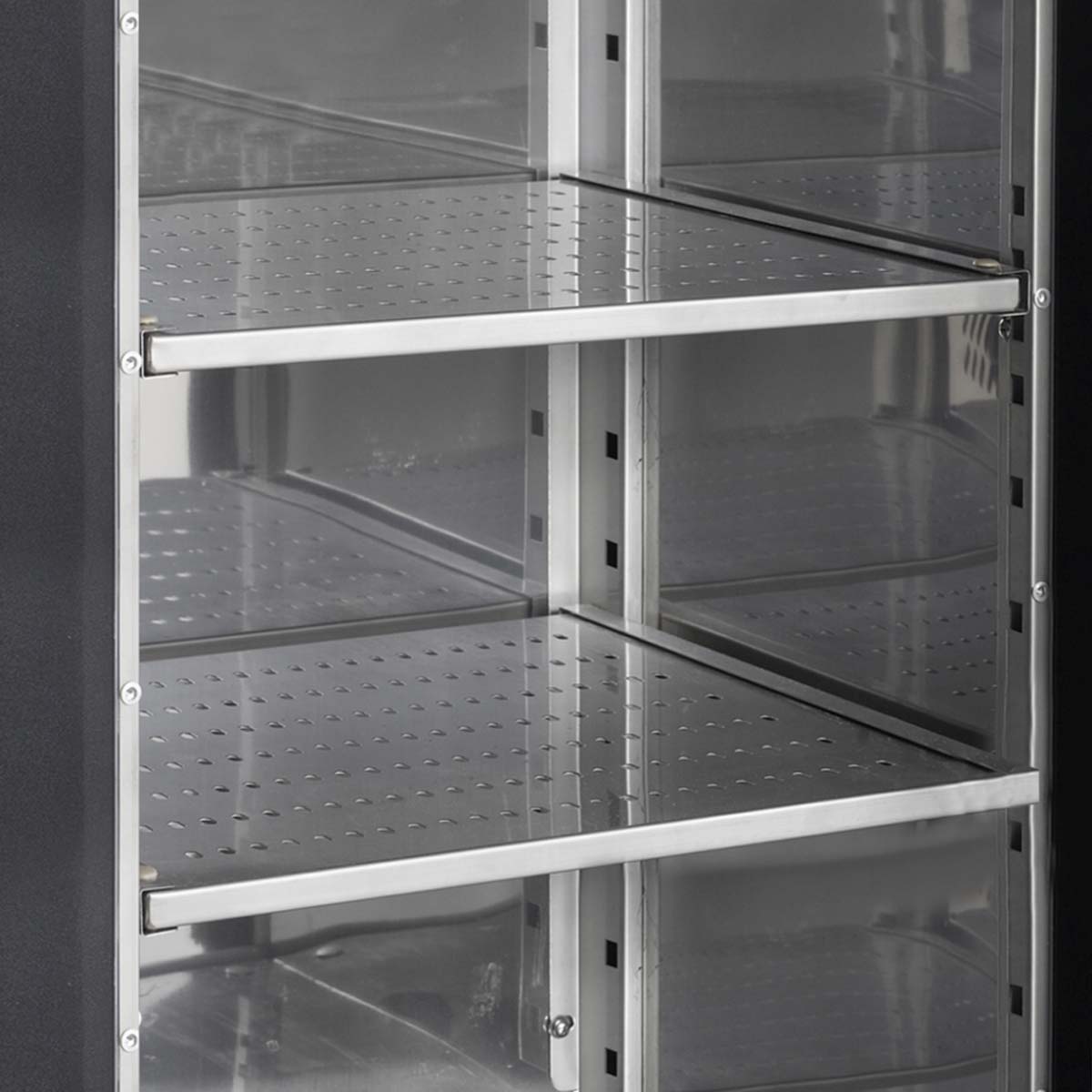Mini frigorifero - 605 L - completamente nero - CBC 410 | TEFCOLD